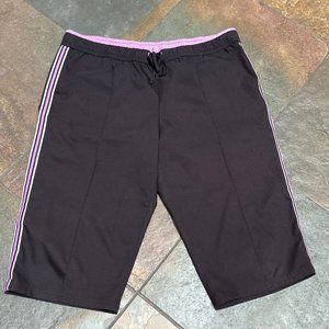 822 MADE FOR LIFE  PL x 17" Black Violet Trim Quik Dry Crop Pants  #40
